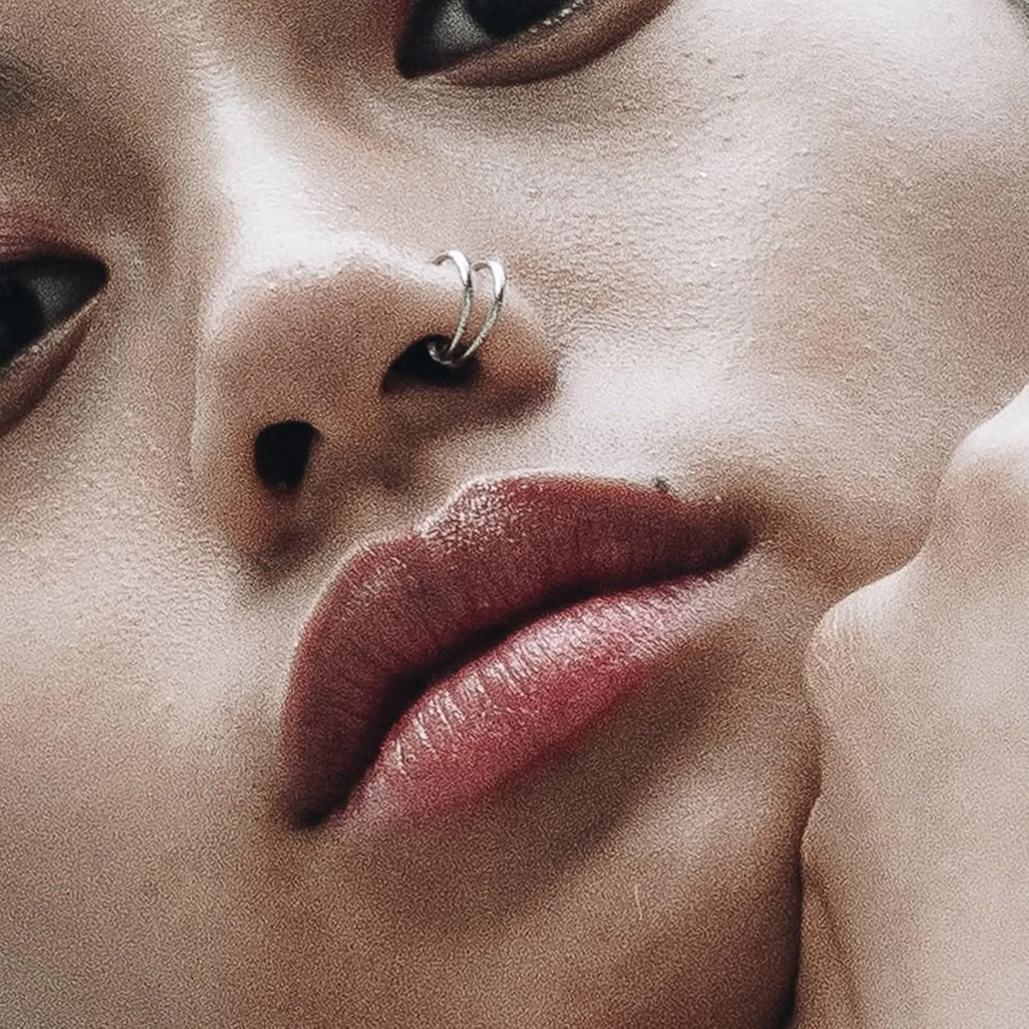16G/18G/20G Implant Grade Titanium Nose Ring CZ Daith Jewelry Cartilage Earrings Hoops 6-12mm, ASTM F136 Titanium Helix Rook Tragus Lip Septum Rings Hypoallergenic Piercing Jewelry for Women Men