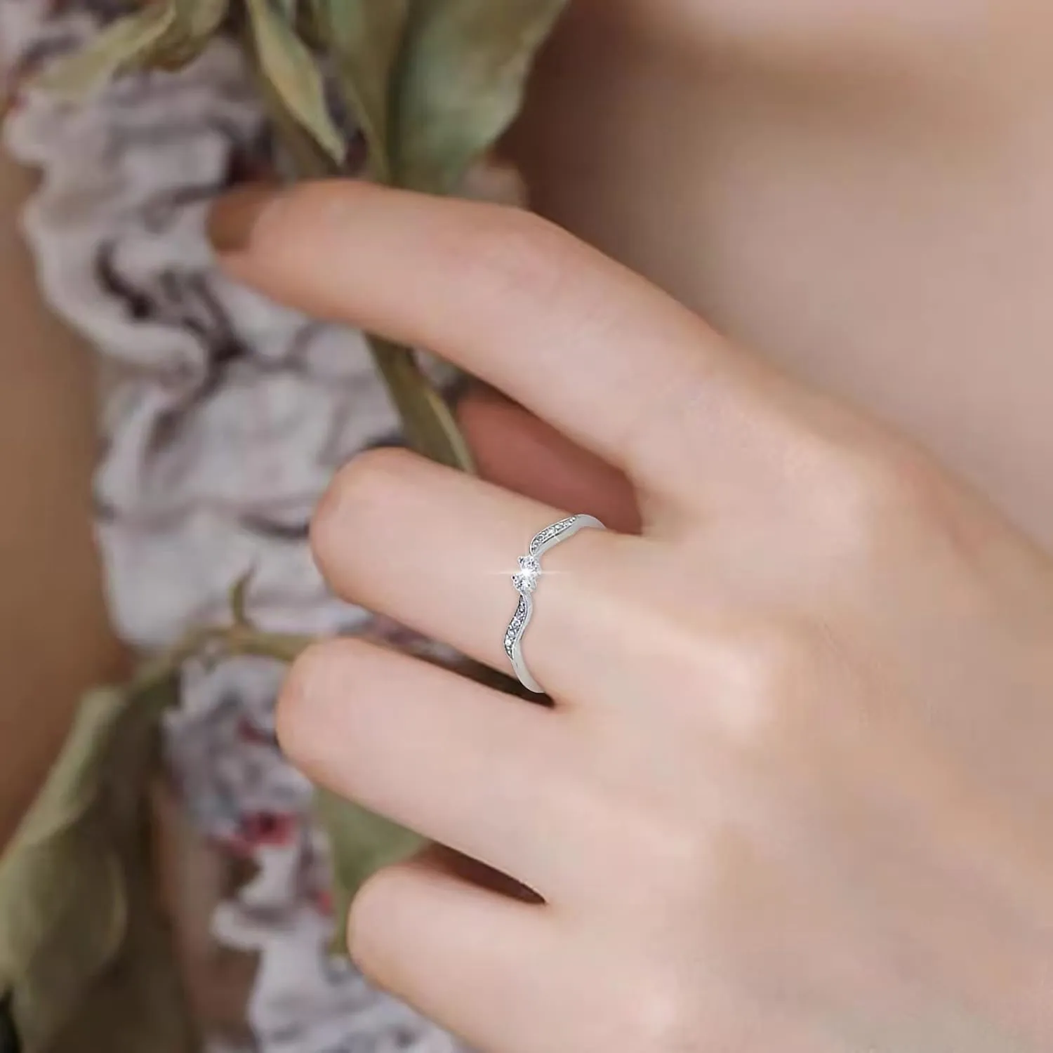925 Sterling Silver Rings for Women,Platinum Plated Heart Cubic Zirconia Promise Ring Engagement Wedding Band Jewelry Gift