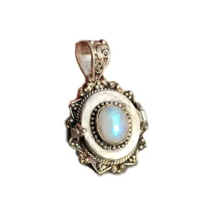 Rainbow Moonstone Pendant, Poison Pendant, Openable Poison Pendant, Vintage Box Pendant, June Birthstone Pendant, Poison Box Pendant, Locket Pendant, Handmade Box Pendant, Halloween Gifts